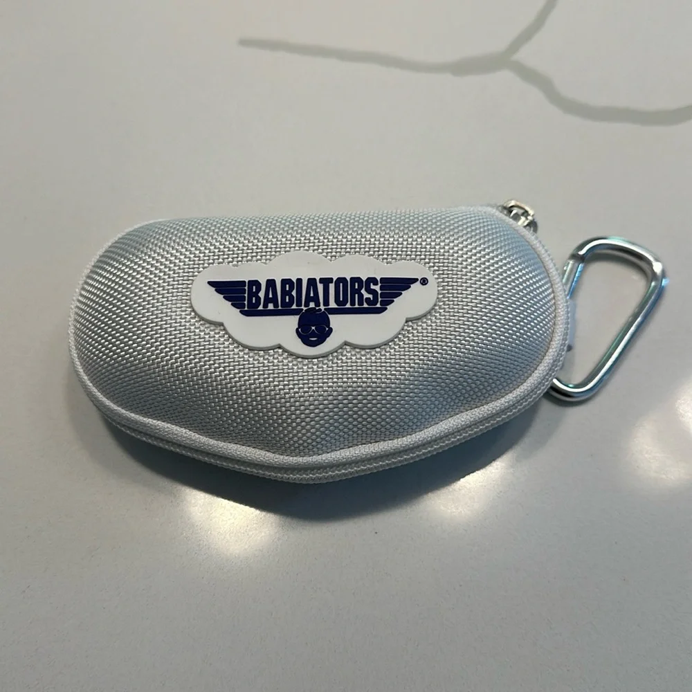 Babiators awesome cloud case zippered hard sunglasses case